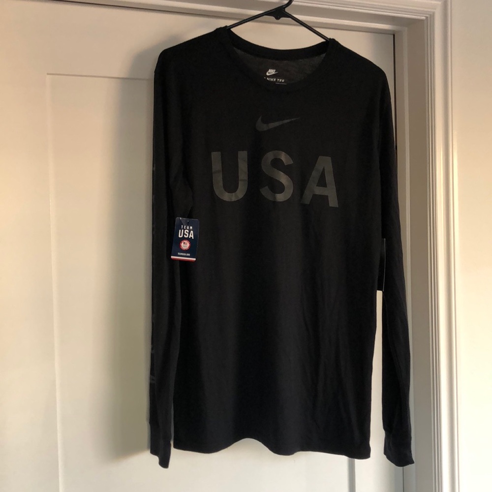 NWT black Men’s Nike Olympic Team USA
